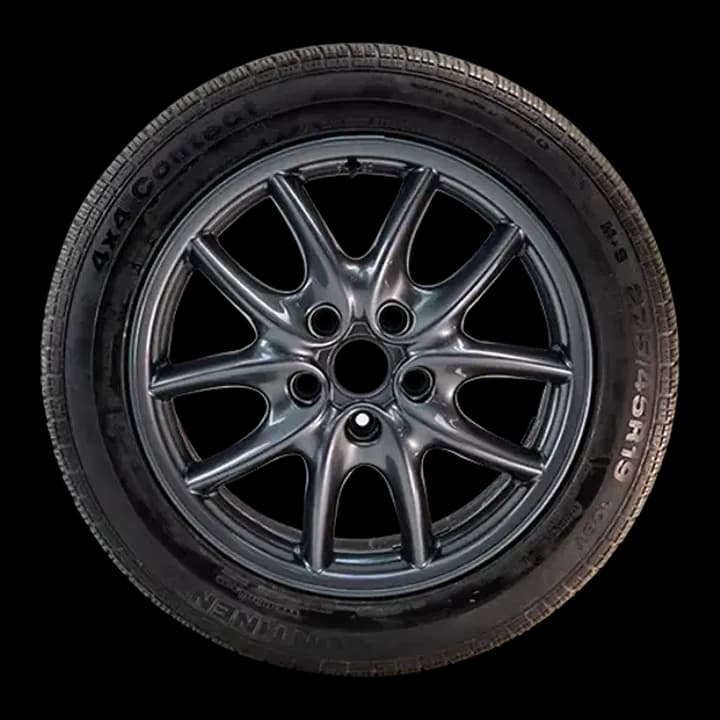 WHEELUV alloy wheel protector in anthracite fitted to an alloy wheel