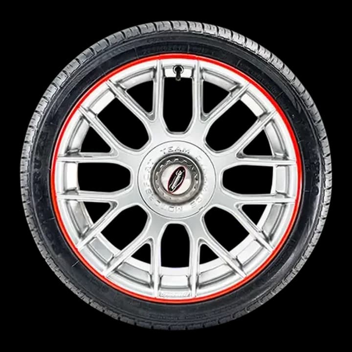 WHEELUV alloy wheel protector in red fitted to an alloy wheel